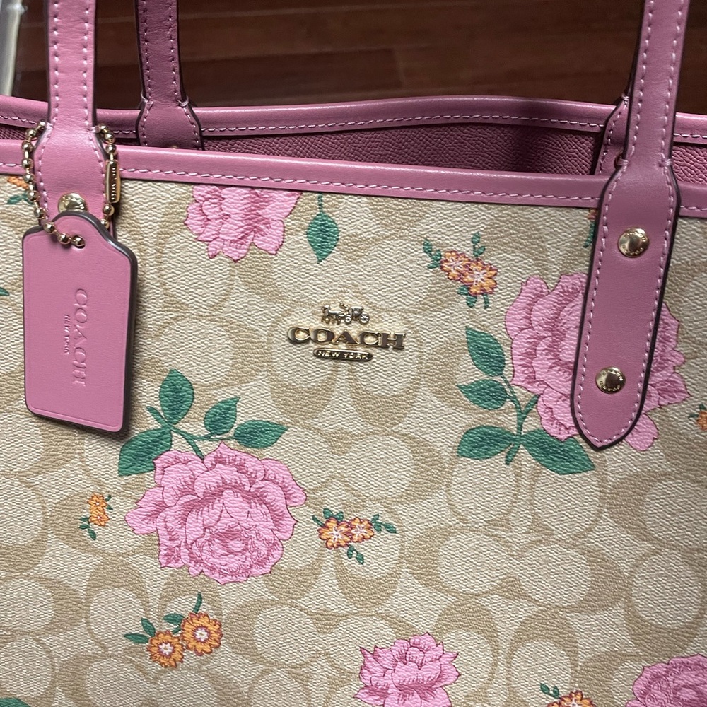 Coach tote